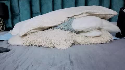 Snapshot of emma_foxi chatting on February 13, 7:54 pm Emma online show from February 13, 7:54 pm