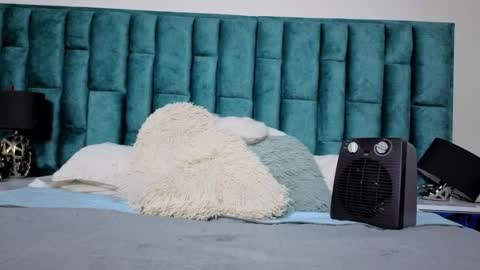 Snapshot of emma_foxi chatting on February 14, 8:16 pm Emma online show from February 14, 8:16 pm