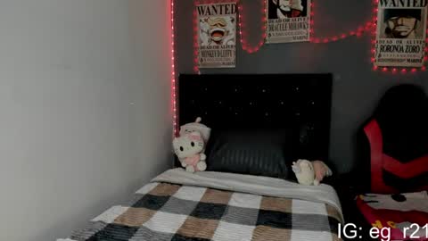 emma_grayys online show from July 3, 3:13 am