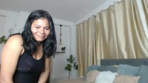Tell me Emma online show from June 12, 1:32 pm