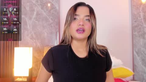 Emma online show from November 12, 3:40 am