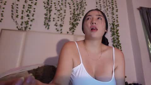 emma_johnson_ online show from November 21, 2:10 am