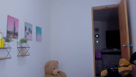 whises lits        online show from January 16, 1:37 pm