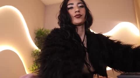 Emma online show from October 16, 6:47 am