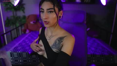 Emma online show from December 22, 4:53 am