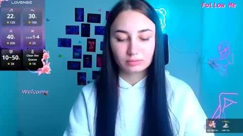 Emma online show from November 19, 12:05 pm