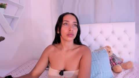 Emma online show from January 15, 8:56 pm