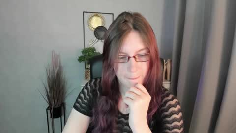 emma online show from April 2, 5:49 am