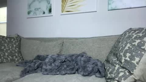 Snapshot of emma_marchetti chatting on February 8, 10:24 pm Emma mar online show from February 8, 10:24 pm