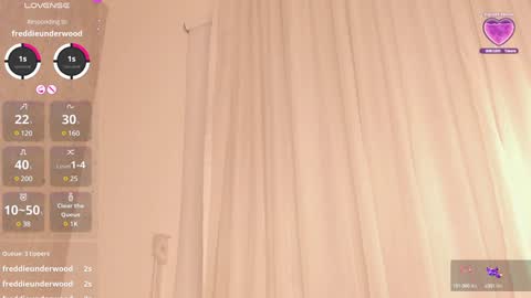 Emma Morgann online show from December 5, 2:33 pm
