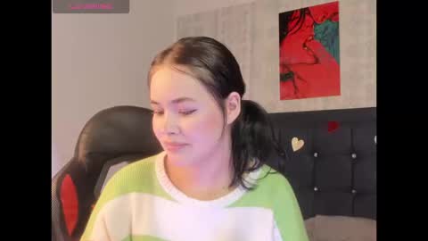 Snapshot of emma_myers1 chatting on September 23, 11:30 pm EMMA online show from September 23, 11:30 pm