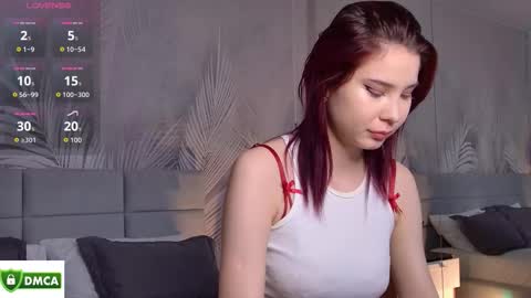 Emma online show from October 15, 8:03 am