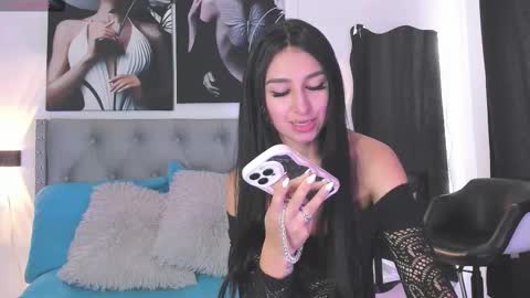 Snapshot of emma_rosse11 chatting on November 11, 4:51 pm Emma Rosse11 online show from November 11, 4:51 pm