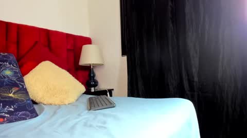 Emma rosse online show from September 18, 6:15 am