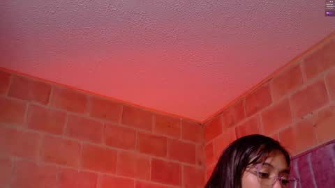 Snapshot of emma_rouse69 chatting on June 5, 7:03 am Emma Rouse Independent Model online show from June 5, 7:03 am