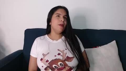 emma_saens online show from November 21, 3:05 am
