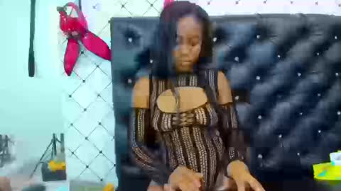 emma_santana_ online show from September 12, 9:26 pm