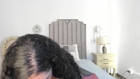 Snapshot of emma_scott_7 chatting on November 5, 3:28 am emma scott 7 online show from November 5, 3:28 am