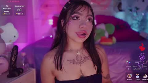 EMMA  online show from October 10, 5:56 pm