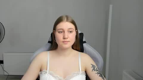 Emma online show from June 18, 12:09 pm