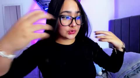 Emma online show from March 4, 1:11 am