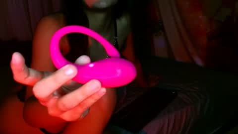 Snapshot of emma_walter22 chatting on June 14, 10:34 pm emma online show from June 14, 10:34 pm