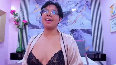 Emma  online show from September 26, 2:59 am