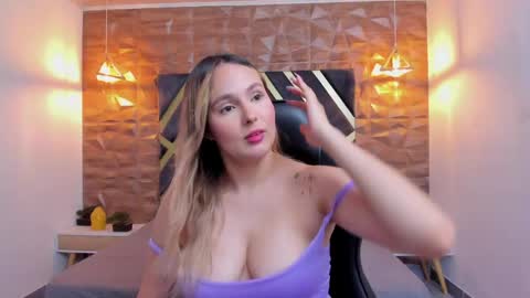 EMMA online show from April 15, 7:58 pm