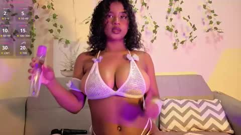 Emma online show from September 12, 10:32 pm