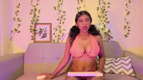 Emma online show from September 28, 1:44 am