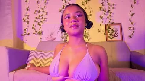 Emma online show from October 25, 1:35 am