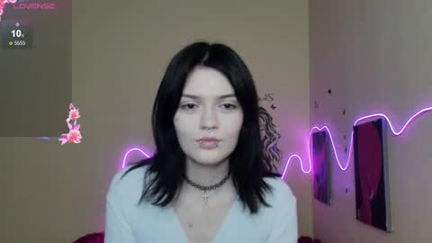 Emma online show from November 20, 8:47 am