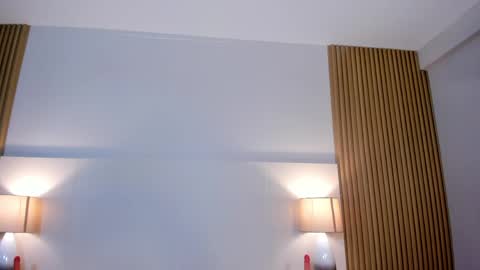 emmaespencer  online show from April 9, 11:15 am