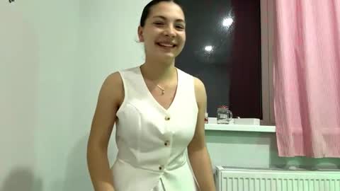 Snapshot of emmagerhauser chatting on May 15, 6:15 pm emmagerhauser online show from May 15, 6:15 pm