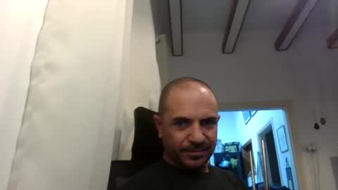 Ariel online show from February 2, 6:39 pm