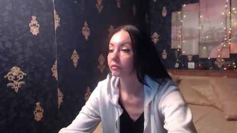 Snapshot of emmagoldx chatting on November 15, 3:30 pm EmmaGoldX online show from November 15, 3:30 pm