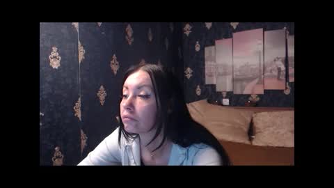 Snapshot of emmagoldx chatting on November 24, 3:28 am EmmaGoldX online show from November 24, 3:28 am