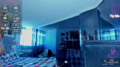 Emma online show from April 21, 1:06 pm