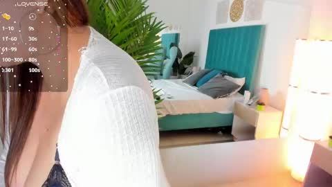 emmajewel_ online show from January 19, 4:01 am