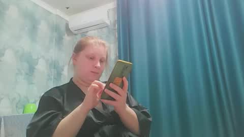 emmamelody online show from October 13, 5:57 pm