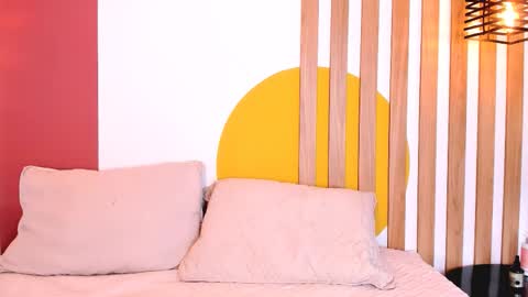 emmanaughty_ online show from October 11, 10:19 pm