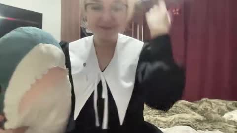 Snapshot of emmanoir_ chatting on March 10, 5:39 pm emmanoir_ online show from March 10, 5:39 pm