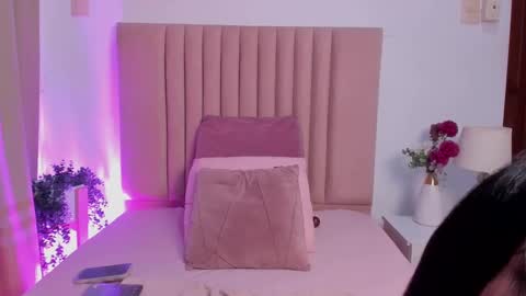 Emma Saint online show from September 30, 12:37 am