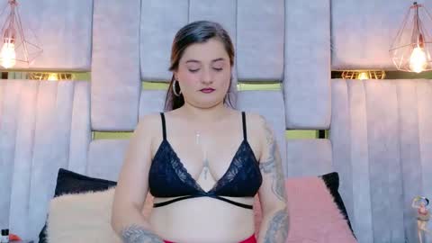 EMMA online show from September 23, 9:18 pm