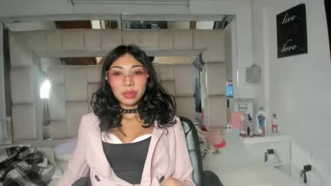 Emma online show from March 4, 5:13 am