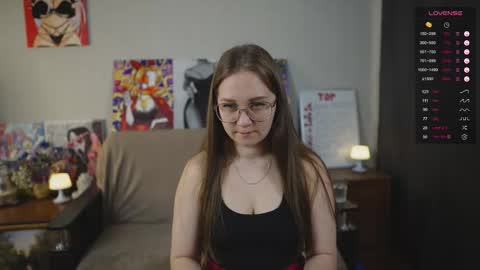 Mia online show from November 10, 5:23 pm