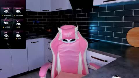 Snapshot of emmavictori chatting on November 23, 9:14 pm Shaiya online show from November 23, 9:14 pm