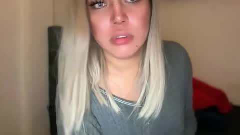 YourDreamGirl Emma  online show from March 30, 4:41 pm