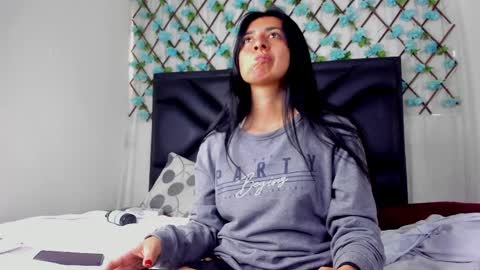  Emma  online show from April 4, 4:04 pm