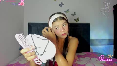 Emmie online show from March 28, 10:20 pm